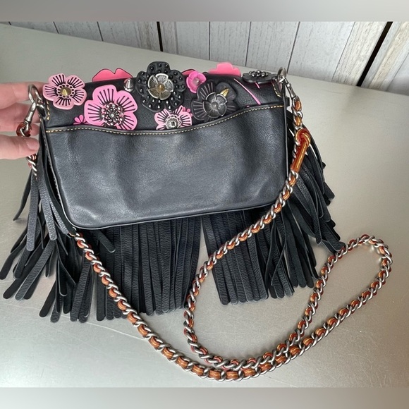 Coach Tea Rose Fringe Dinky Shoulder Bag Limited Edition Black & Bright Pink - Picture 4 of 7